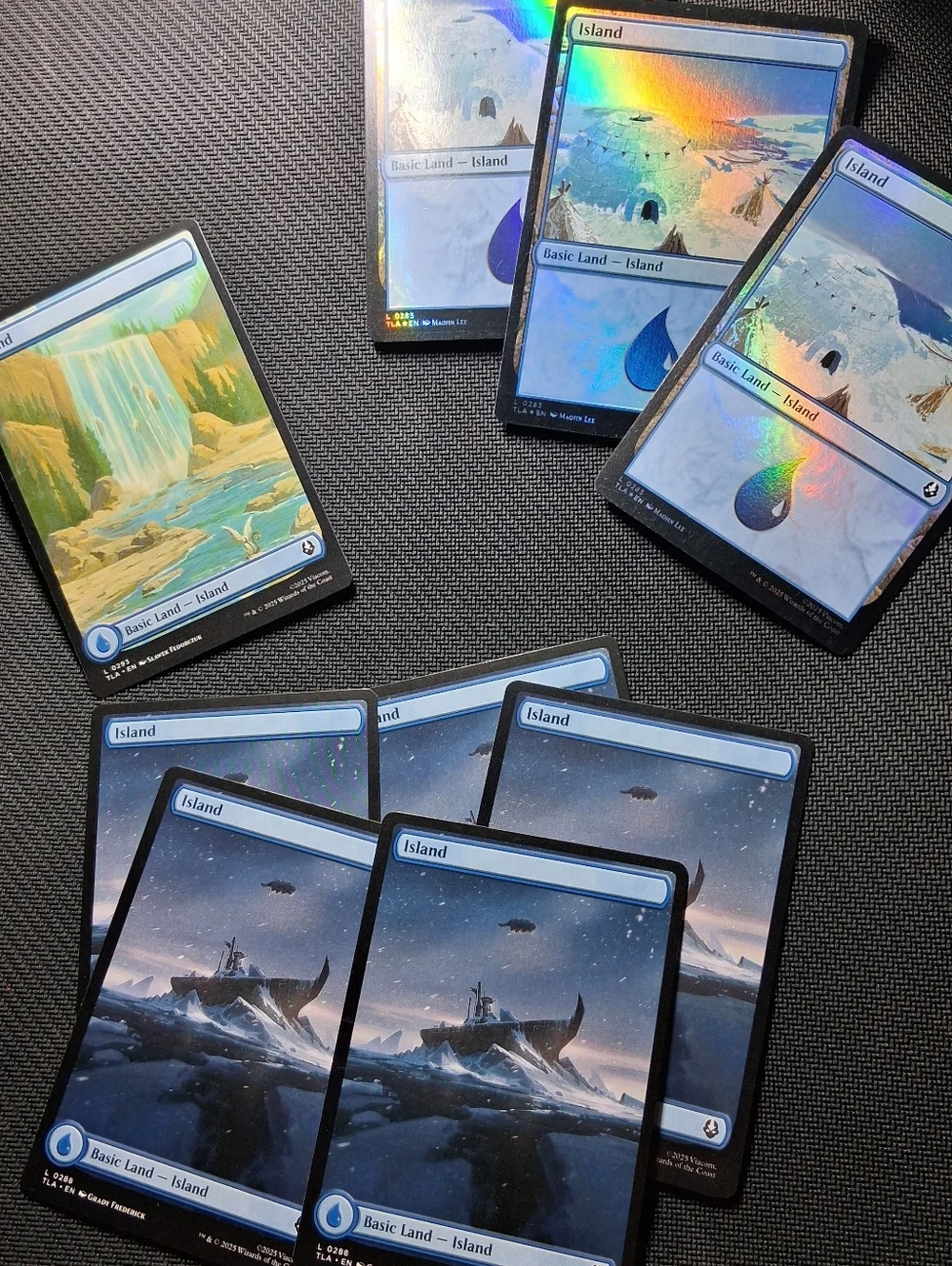 Themed MTG Avatar Water Tribe Lot ~ 69 Cards With Katara Showcase Foil Rare